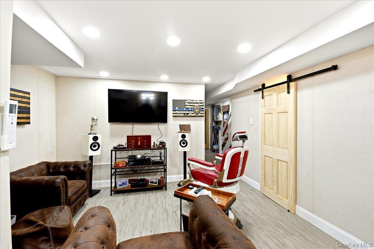 Single Family Logan Bronx, NY 10465, MLS-1000992-18