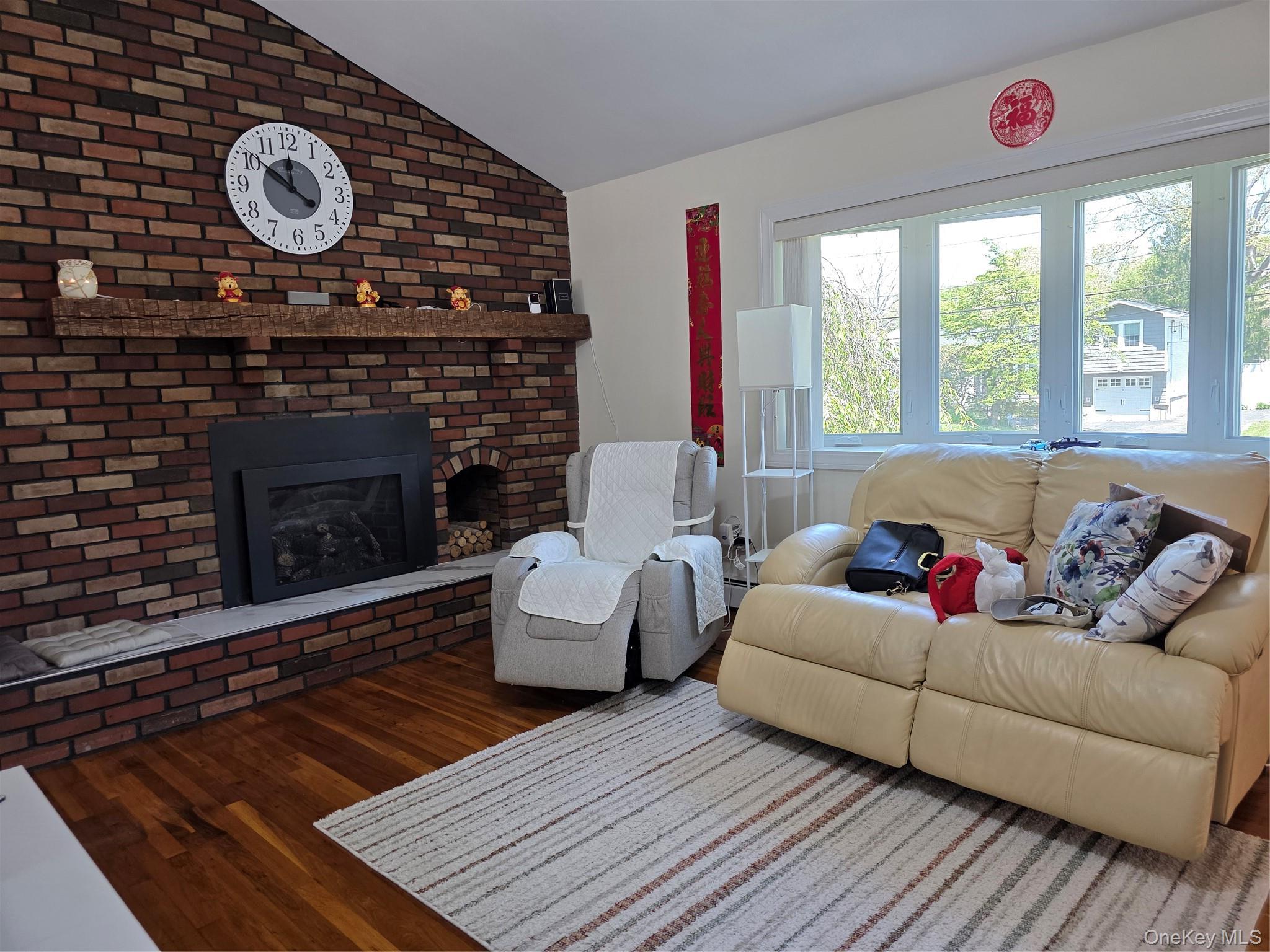 Single Family Meehan Lane Suffolk County, NY 11727, MLS-1001008-7