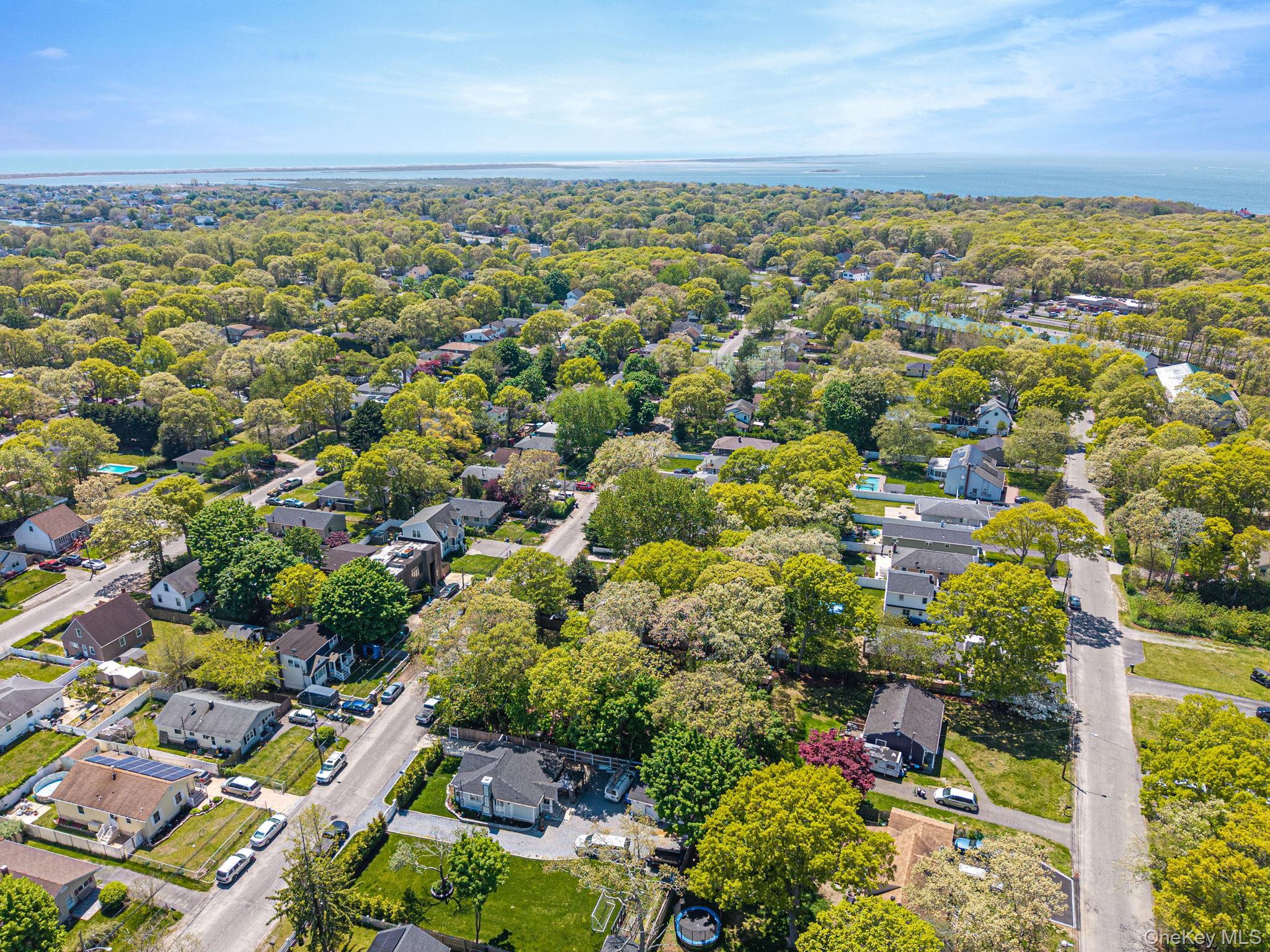 Single Family Brushwood Drive  Suffolk County, NY 11967, MLS-1001013-9