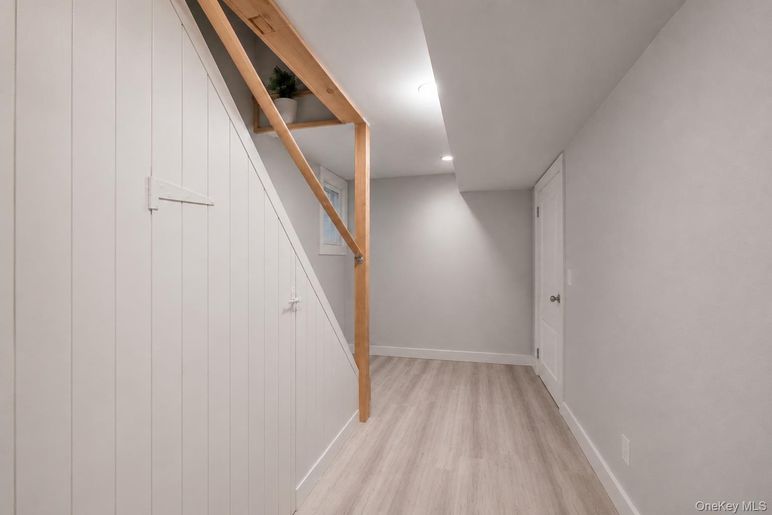 Single Family Maspeth Avenue Queens, NY 11378, MLS-1001015-10