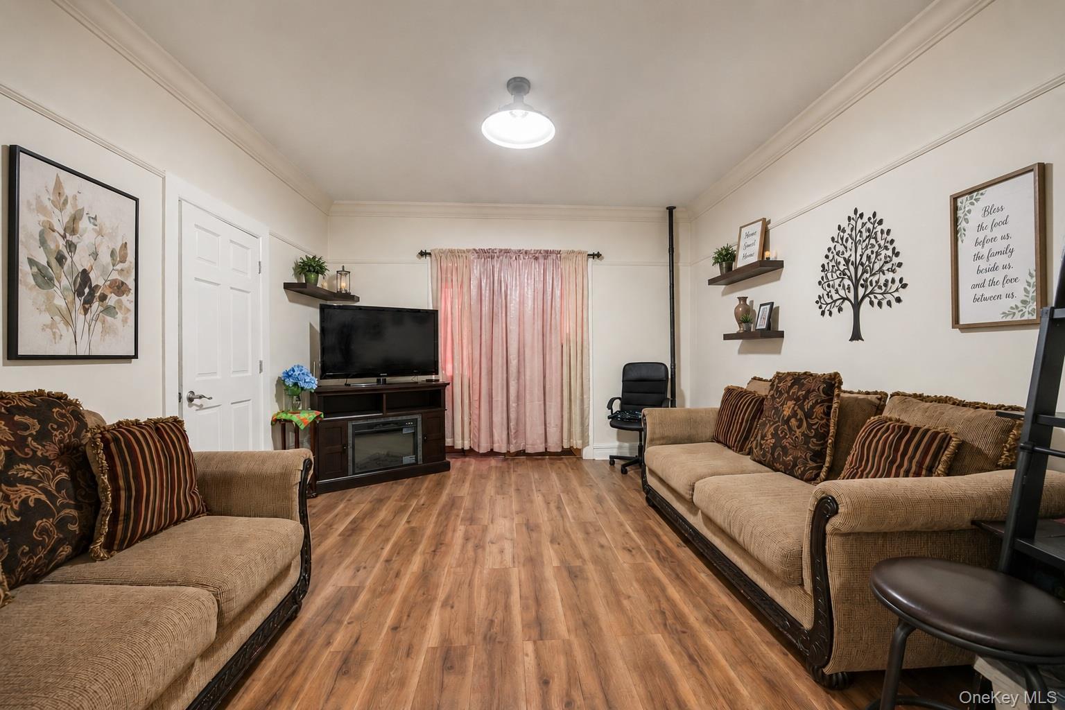 Single Family Maspeth Avenue Queens, NY 11378, MLS-1001015-3