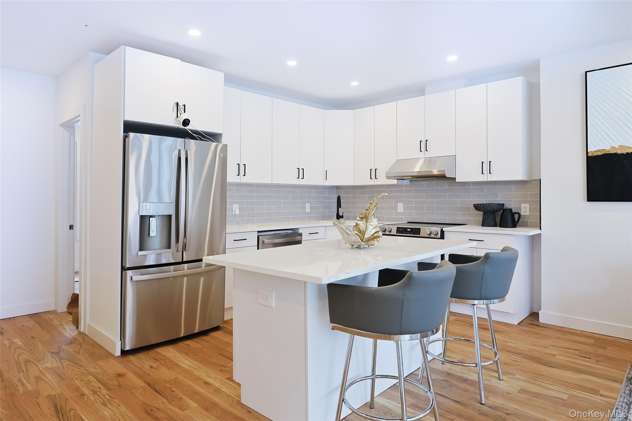 Single Family 35th Queens, NY 11368, MLS-1001021-5