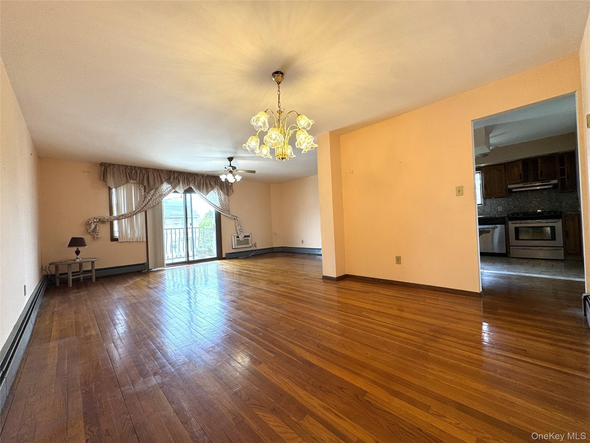 Single Family 95th Street Queens, NY 11414, MLS-1001056-10