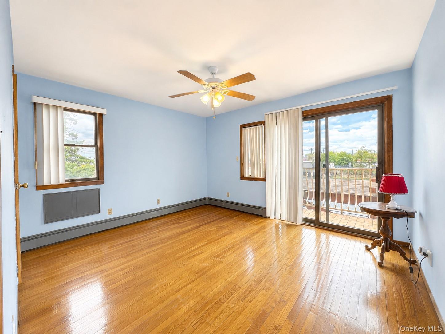 Single Family 95th Street Queens, NY 11414, MLS-1001056-12