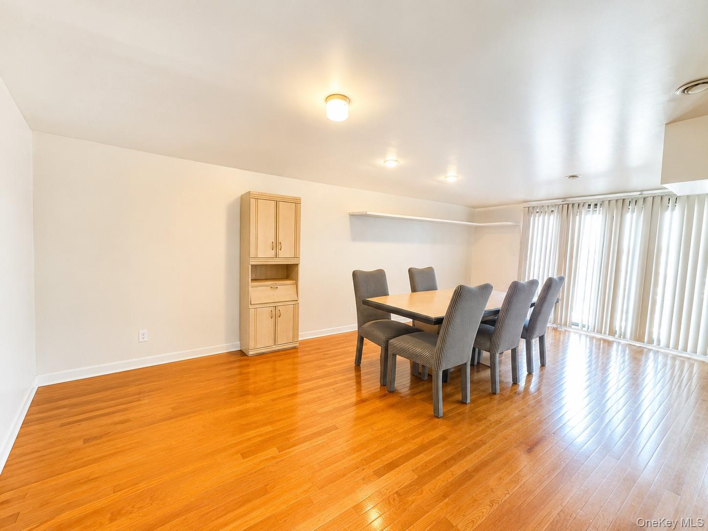 Single Family 95th Street Queens, NY 11414, MLS-1001056-6