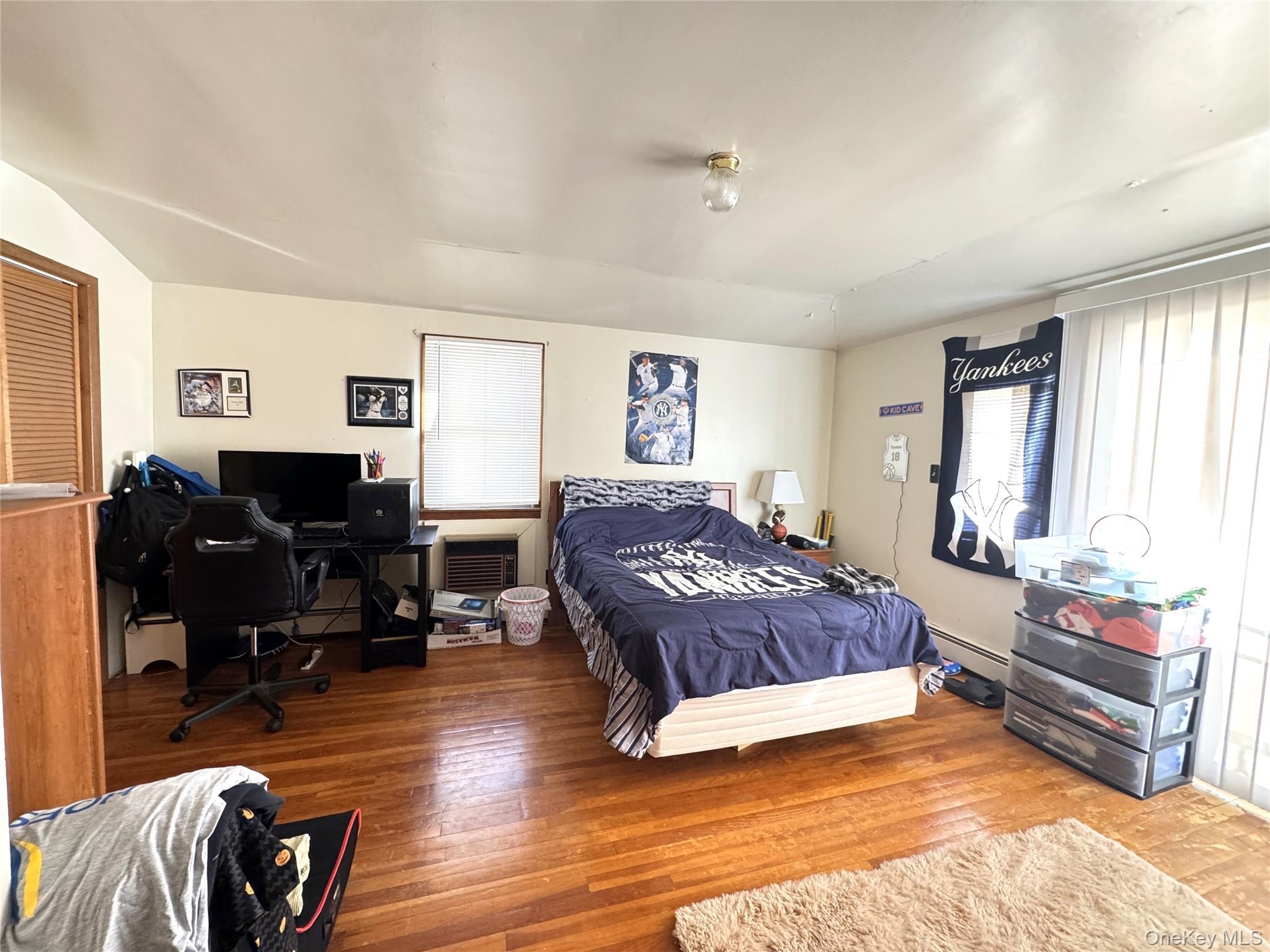 Single Family 95th Street Queens, NY 11414, MLS-1001056-8