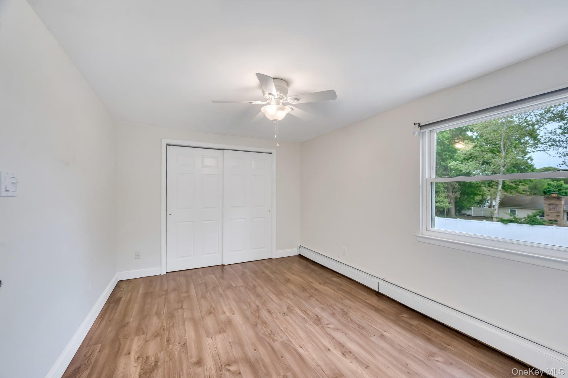 Single Family Hale Lane  Suffolk County, NY 11727, MLS-1001061-11