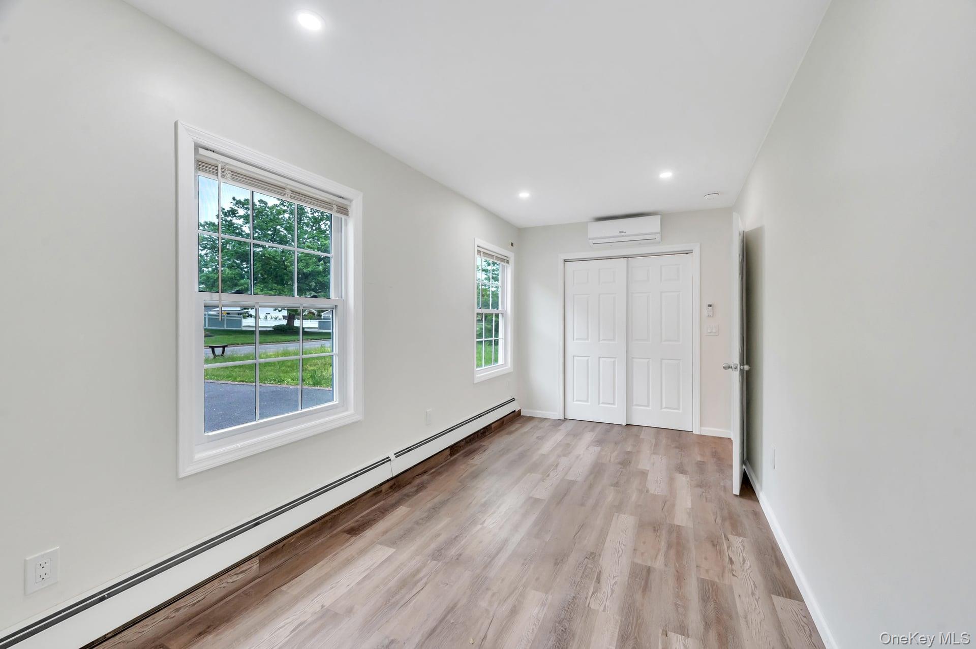 Single Family Hale Lane  Suffolk County, NY 11727, MLS-1001061-15