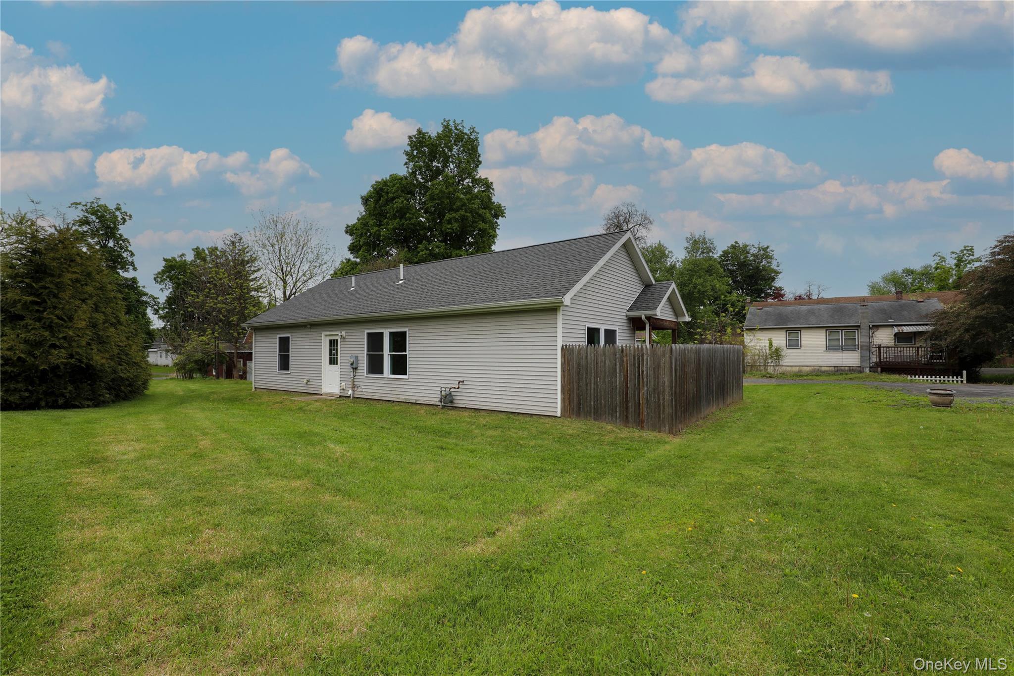 Single Family Apple  Ulster County, NY 12401, MLS-1001081-4