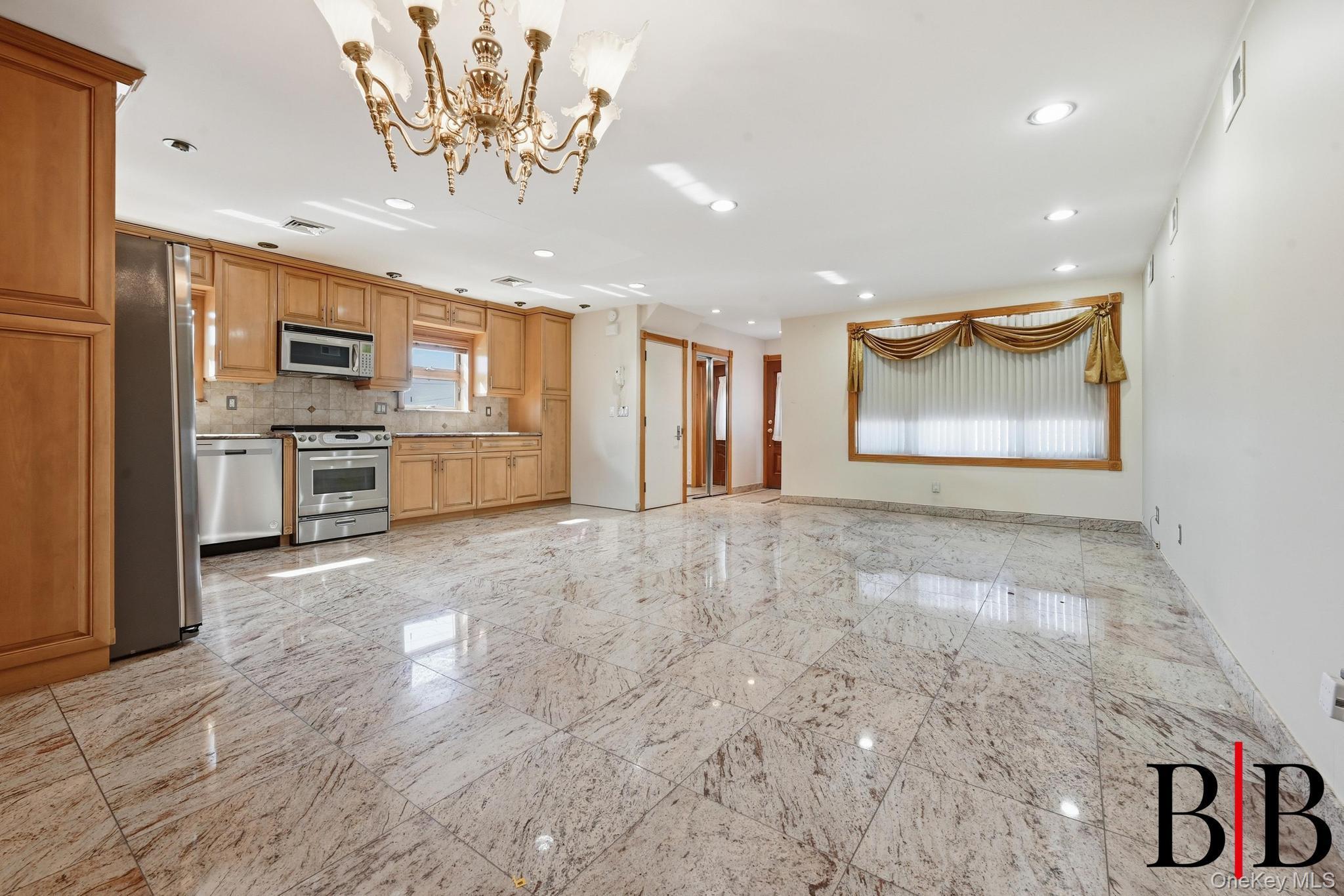 Single Family E 69 Street Brooklyn, NY 11234, MLS-1001082-13