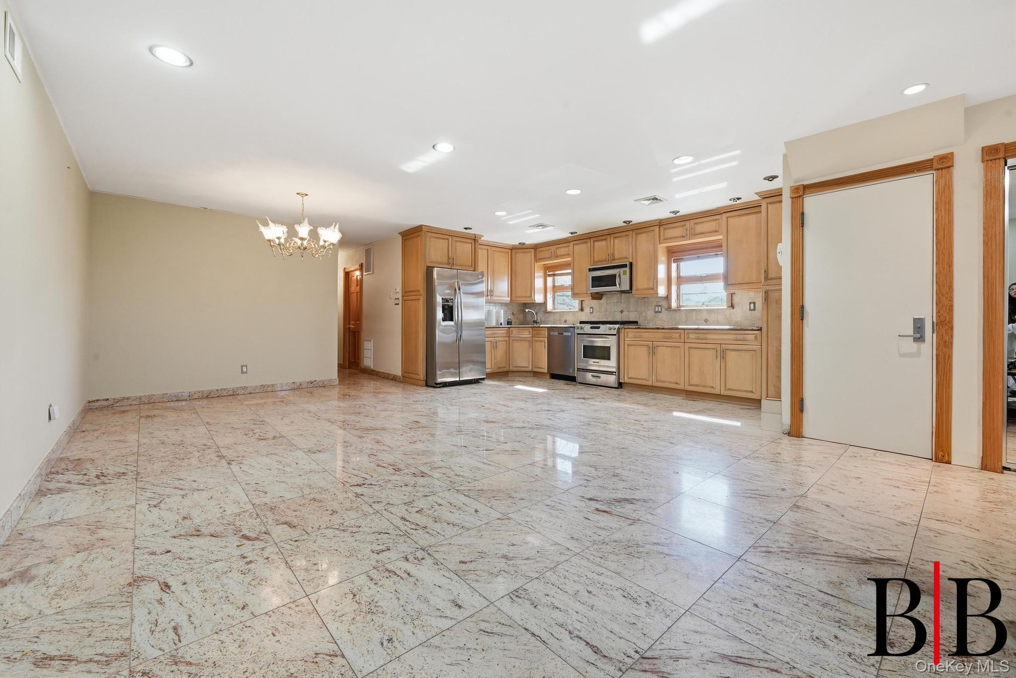 Single Family E 69 Street Brooklyn, NY 11234, MLS-1001082-14
