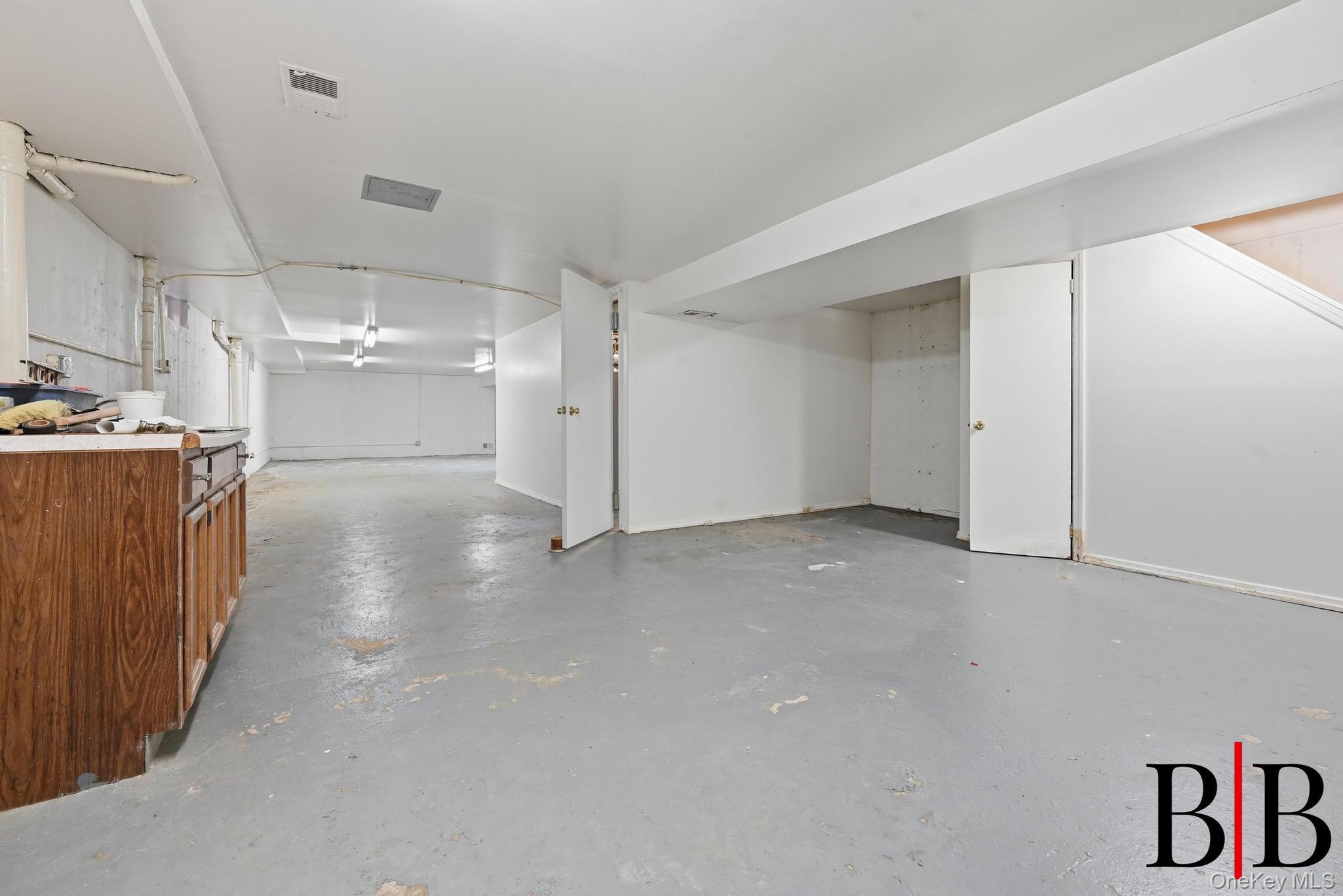 Single Family E 69 Street Brooklyn, NY 11234, MLS-1001082-28