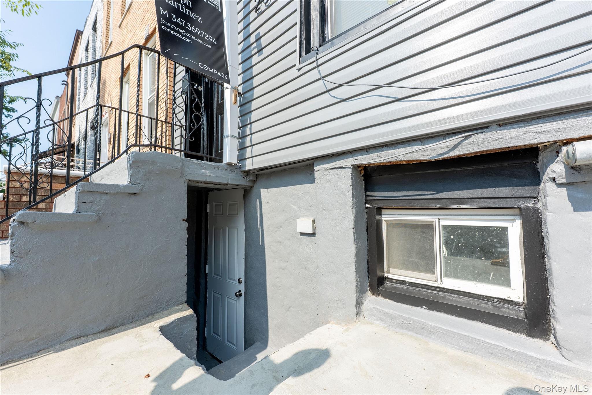Single Family Gunther Place Brooklyn, NY 11233, MLS-1001117-2