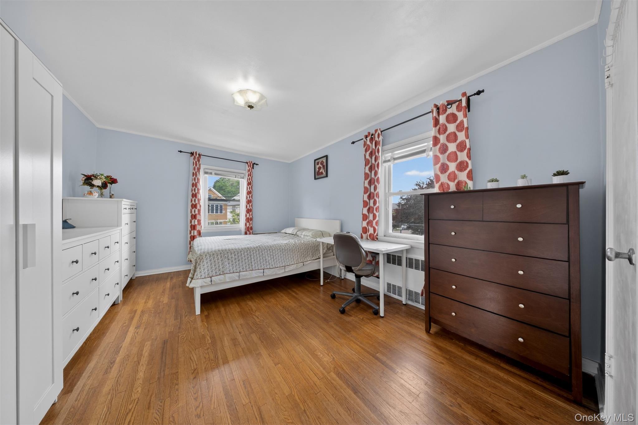 Single Family 147th Place  Queens, NY 11354, MLS-1001118-22