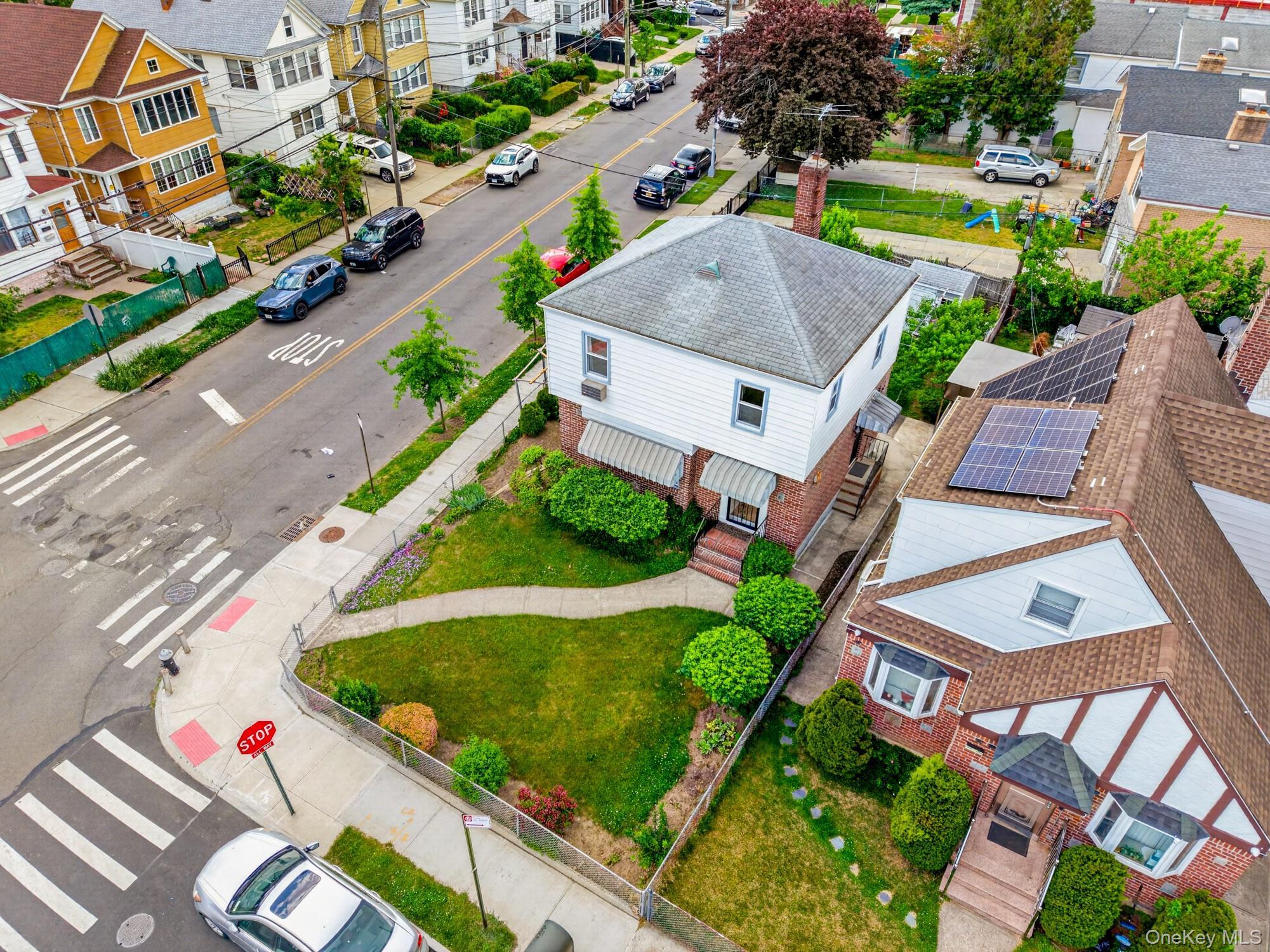 Single Family 147th Place  Queens, NY 11354, MLS-1001118-29