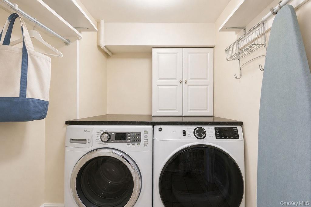 Single Family 90th Street Queens, NY 11414, MLS-1001130-25