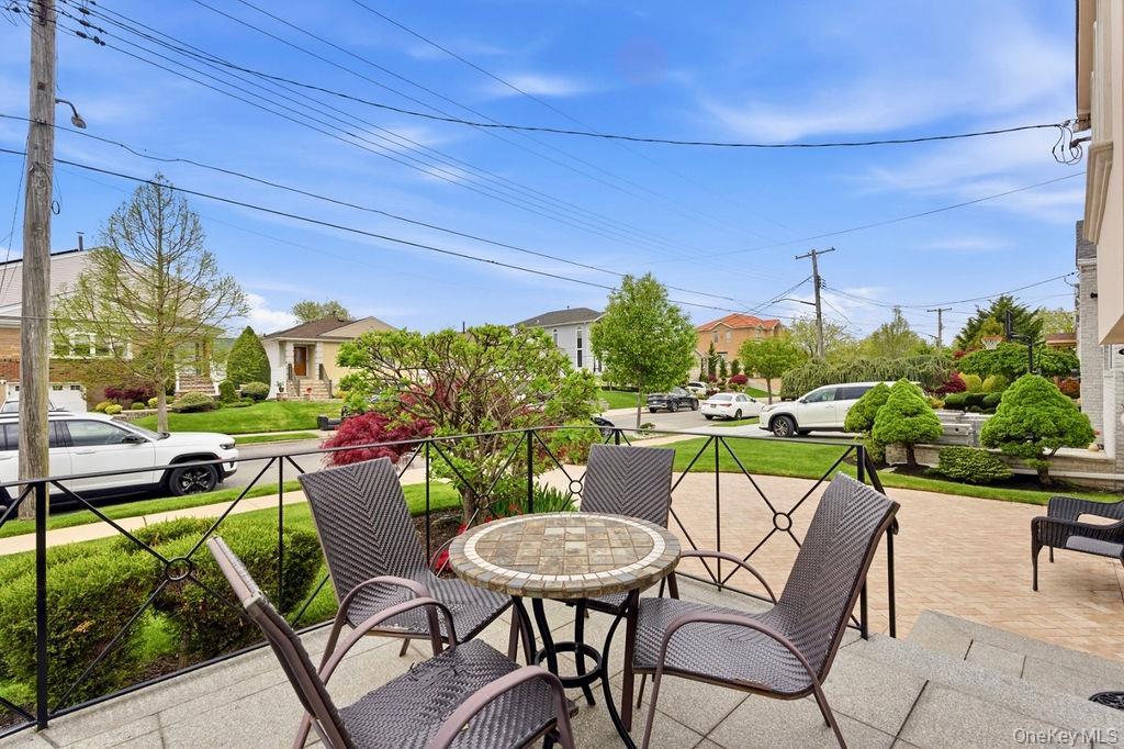 Single Family 90th Street Queens, NY 11414, MLS-1001130-29