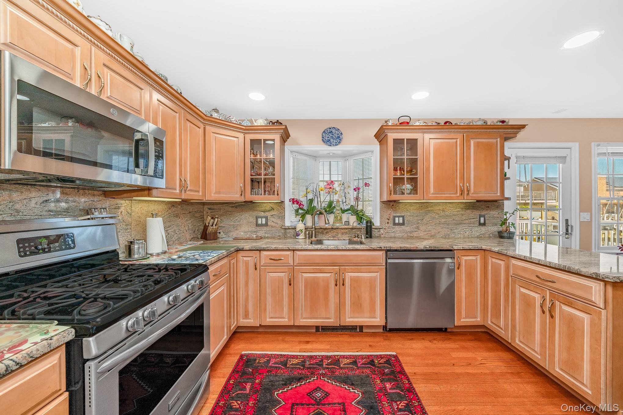 Single Family Peconic Avenue Nassau County, NY 11783, MLS-1001135-11