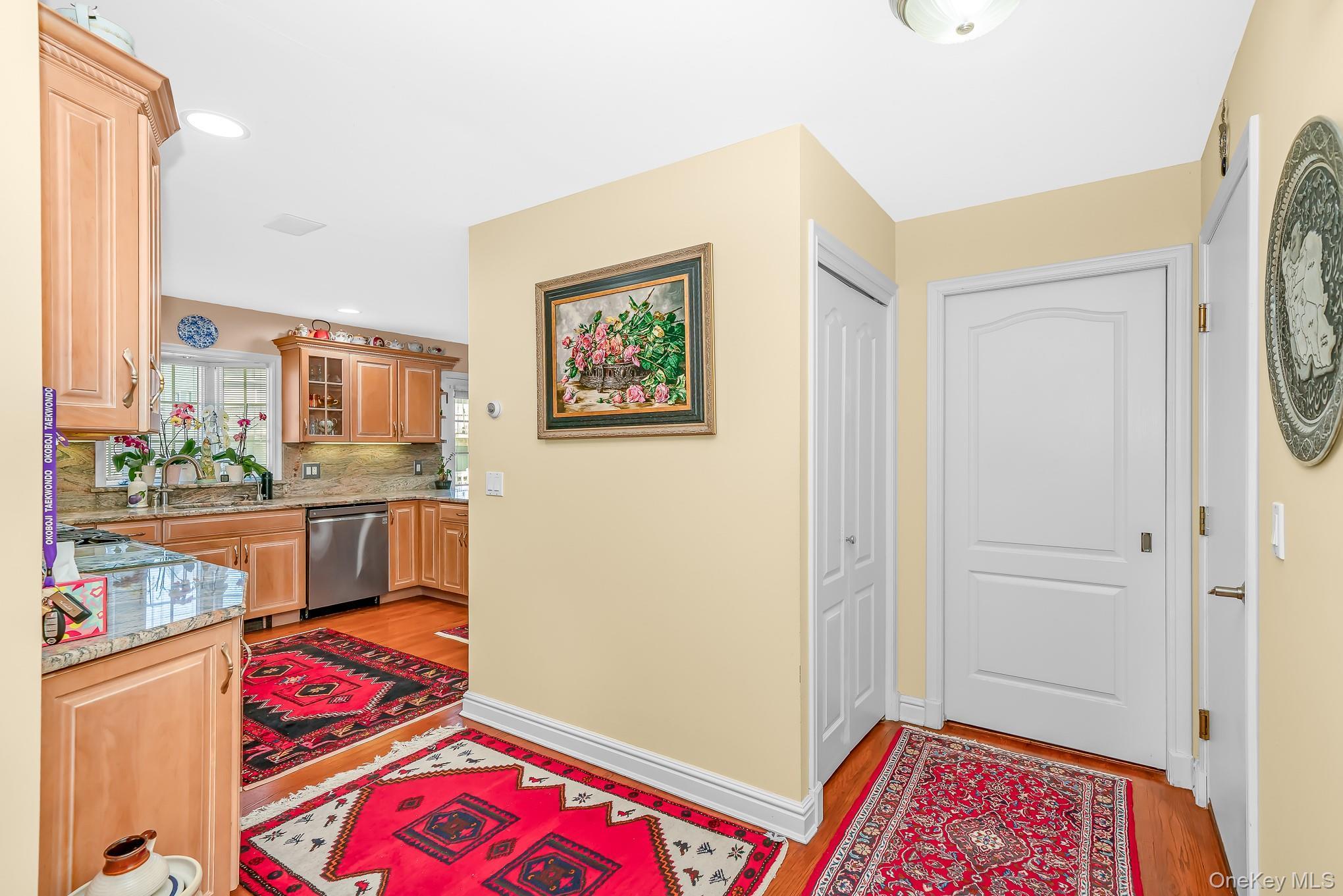 Single Family Peconic Avenue Nassau County, NY 11783, MLS-1001135-20