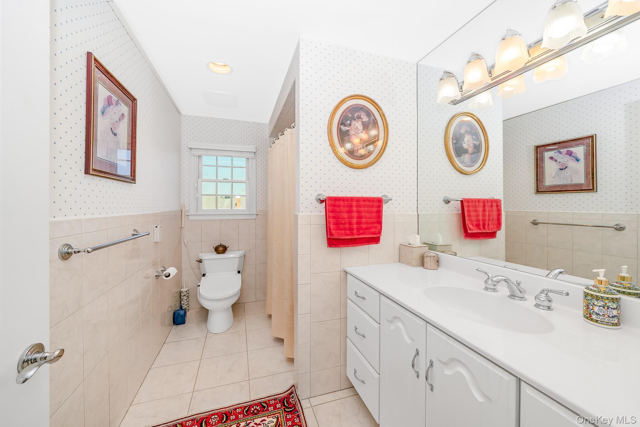 Single Family Peconic Avenue Nassau County, NY 11783, MLS-1001135-23