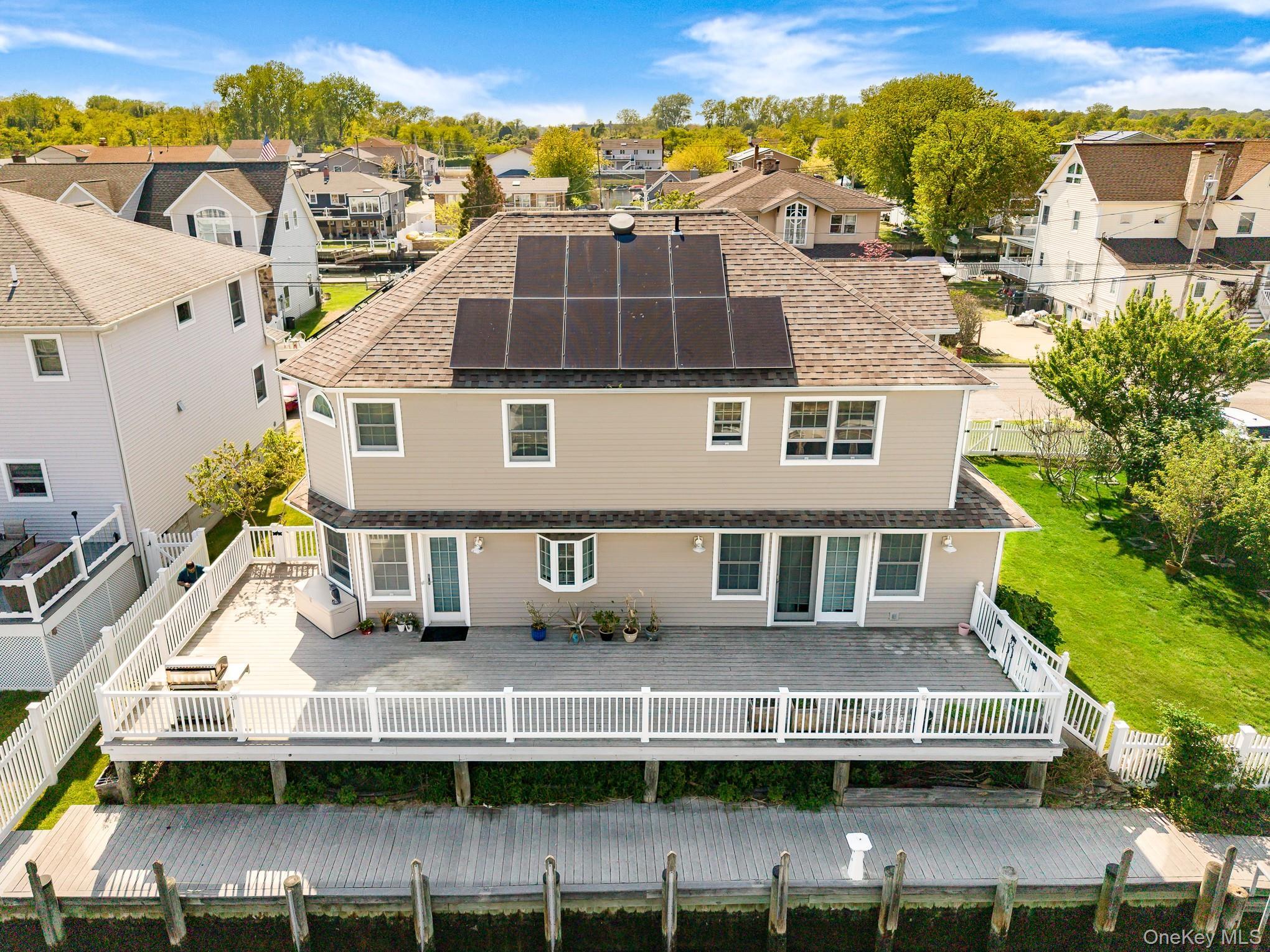 Single Family Peconic Avenue Nassau County, NY 11783, MLS-1001135-47