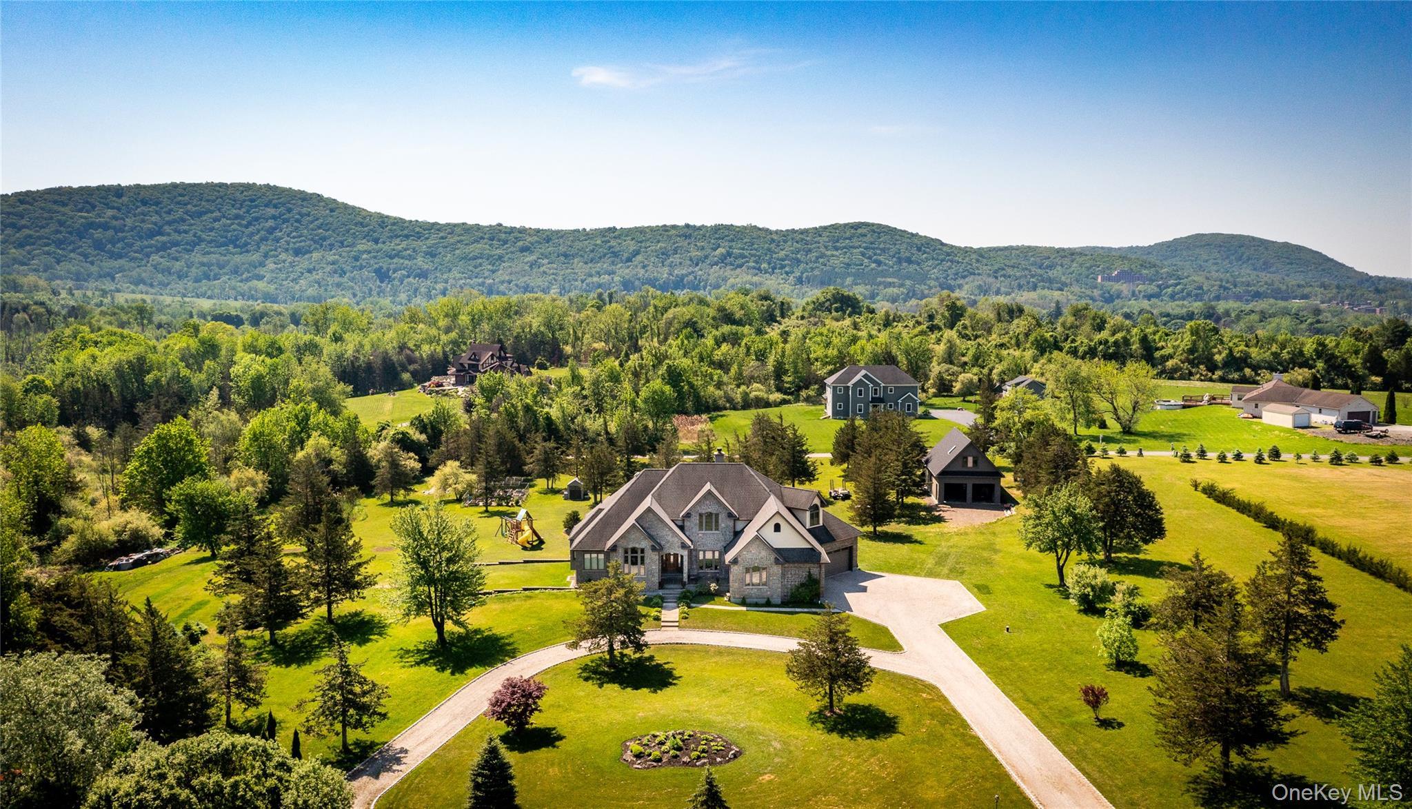 Single Family Hillside Avenue Dutchess County, NY 12594, MLS-1001139-4