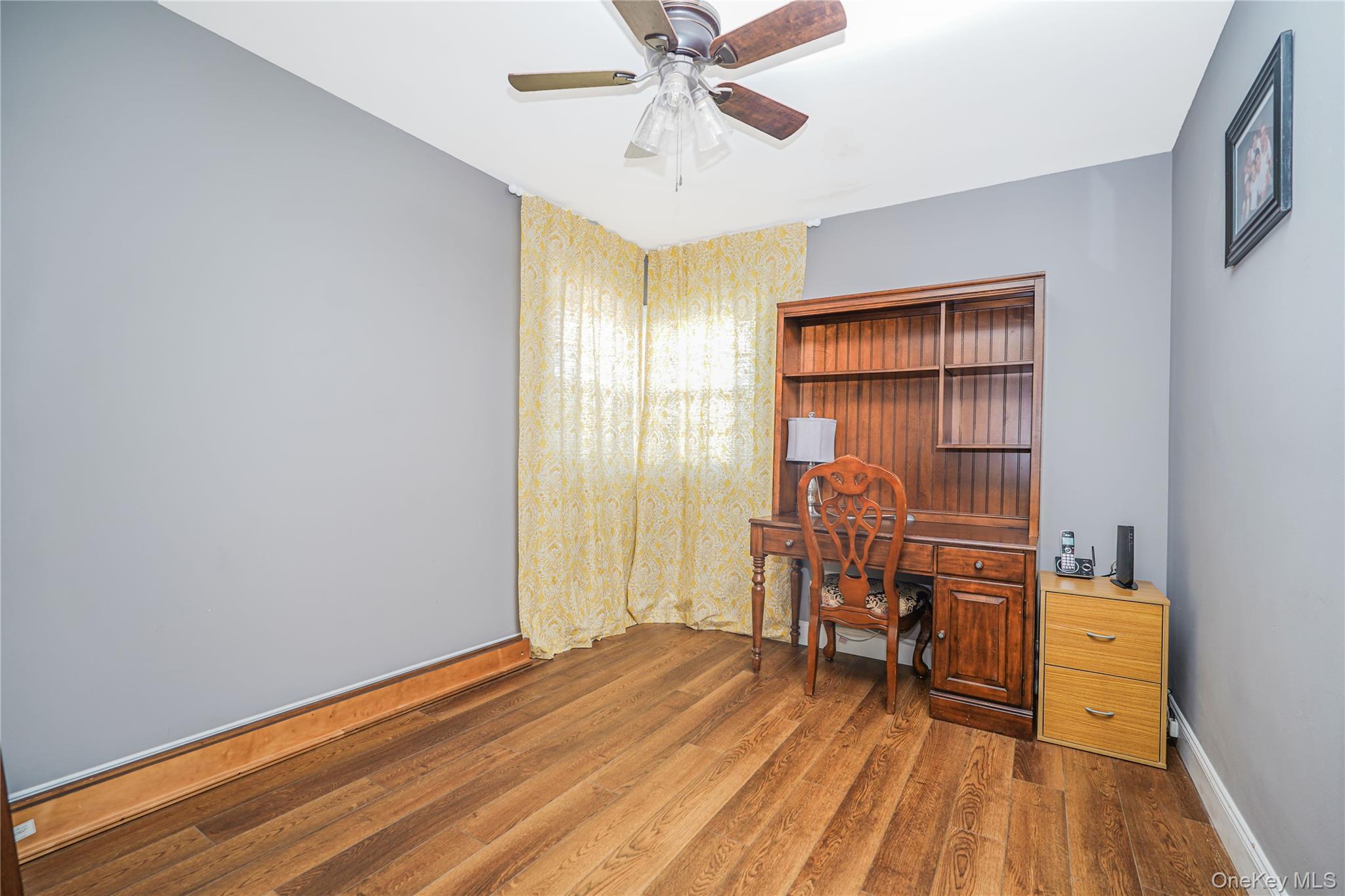 Single Family Lander  Staten Island, NY 10314, MLS-1001144-17