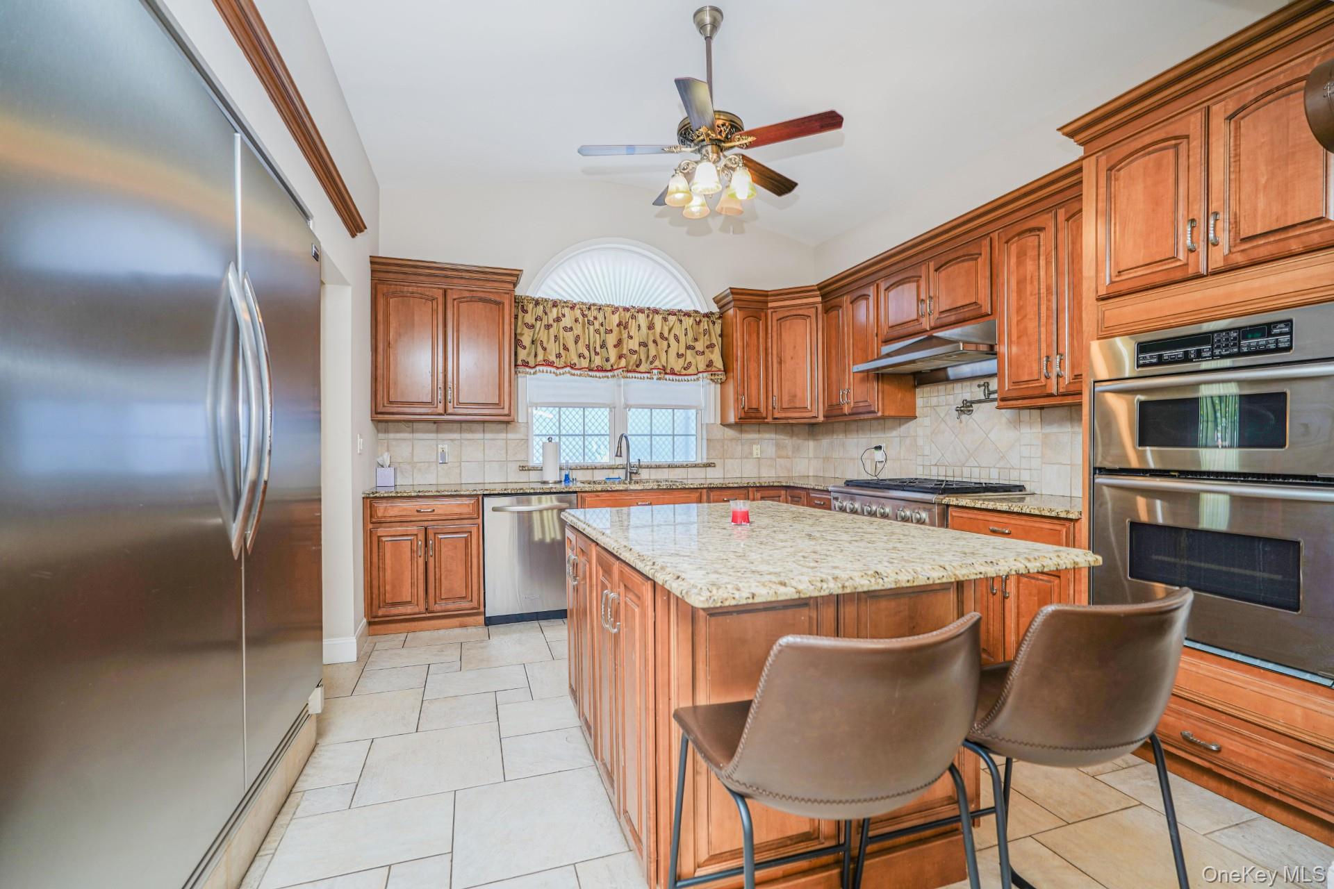 Single Family Lander  Staten Island, NY 10314, MLS-1001144-7
