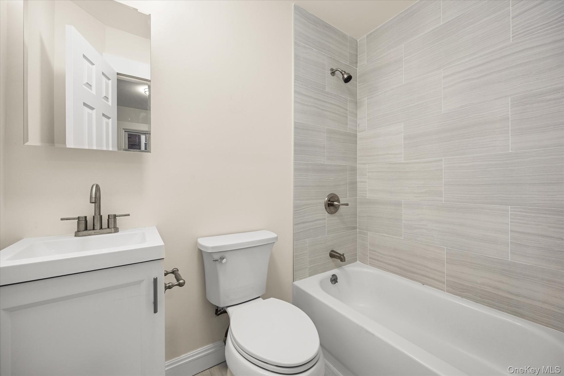 Single Family 115th Street  Queens, NY 11419, MLS-1001149-31