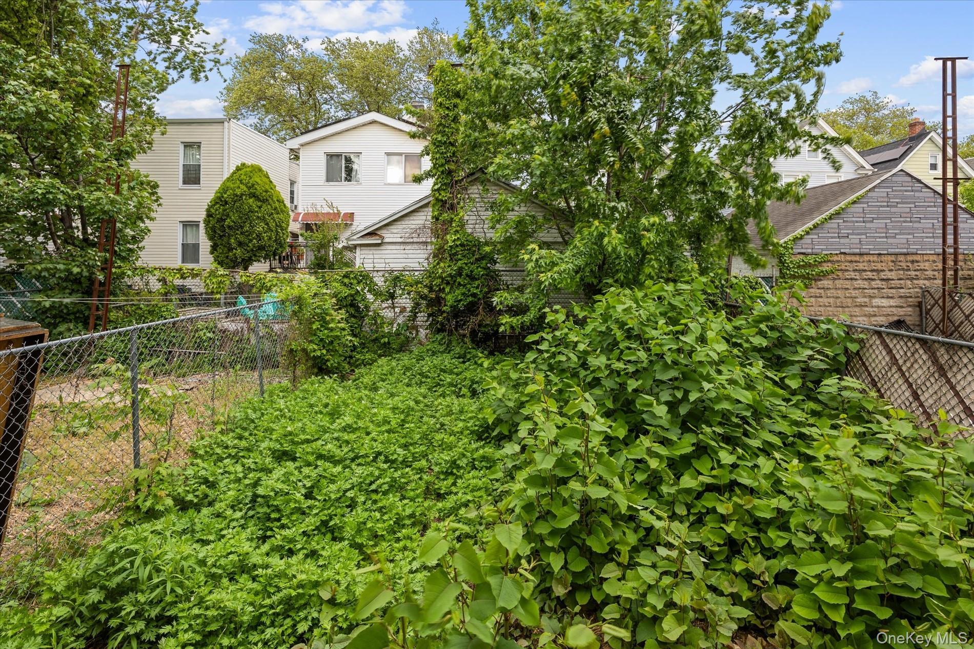 Single Family 115th Street  Queens, NY 11419, MLS-1001149-35