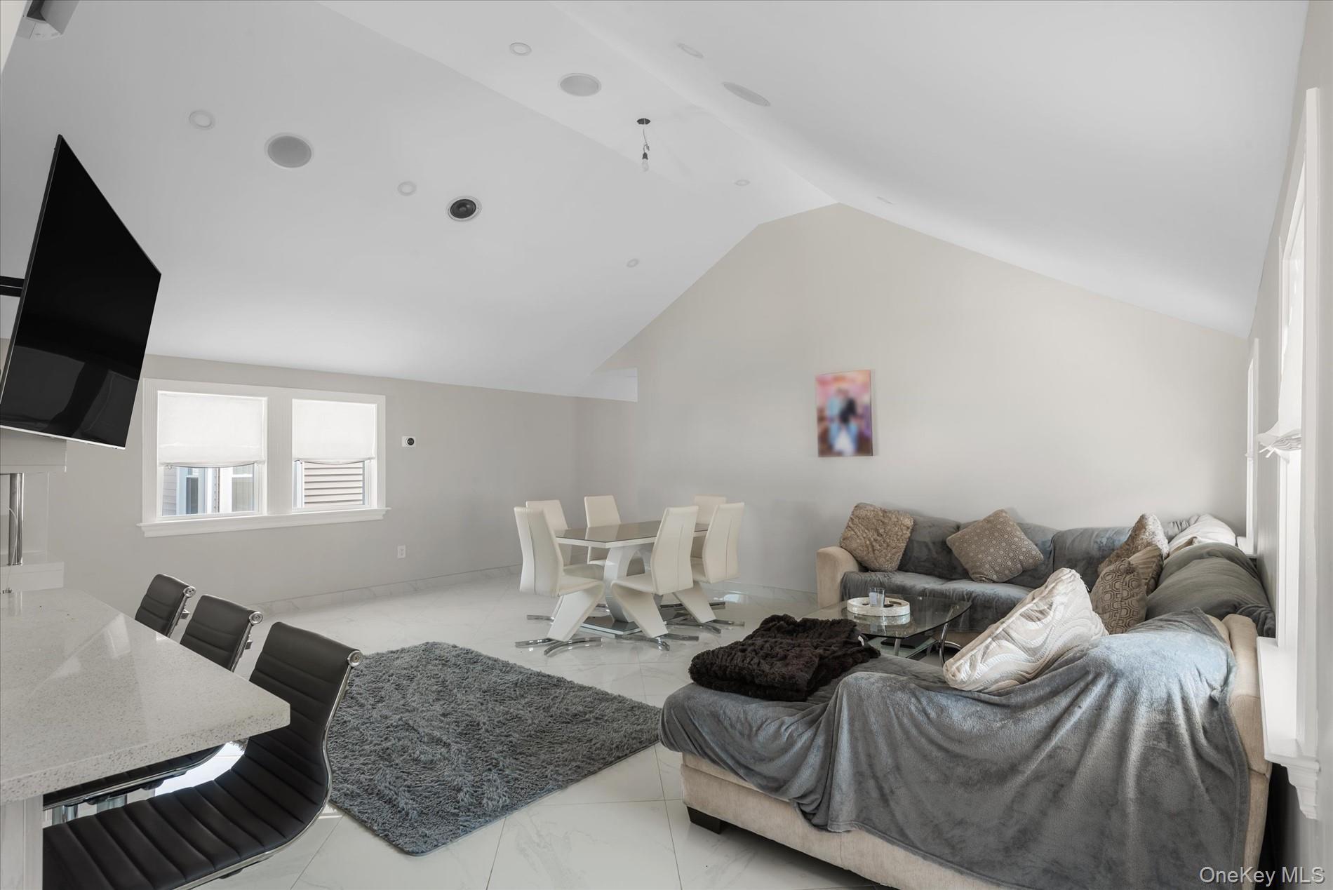 Single Family 98th Street Queens, NY 11414, MLS-1001156-18