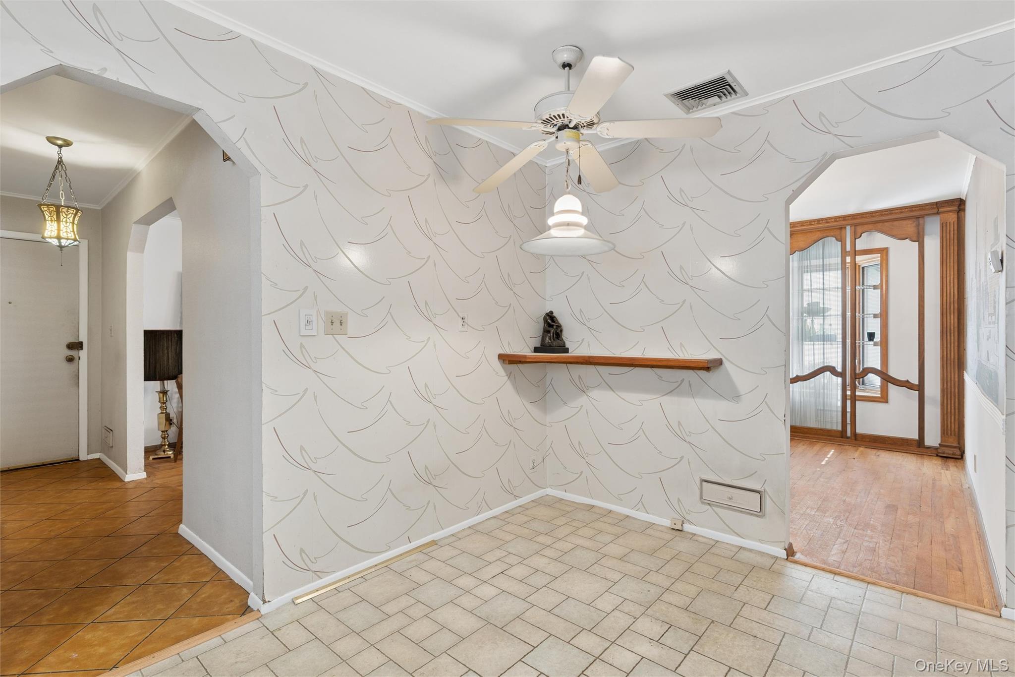 Single Family 24th  Queens, NY 11357, MLS-1001177-11