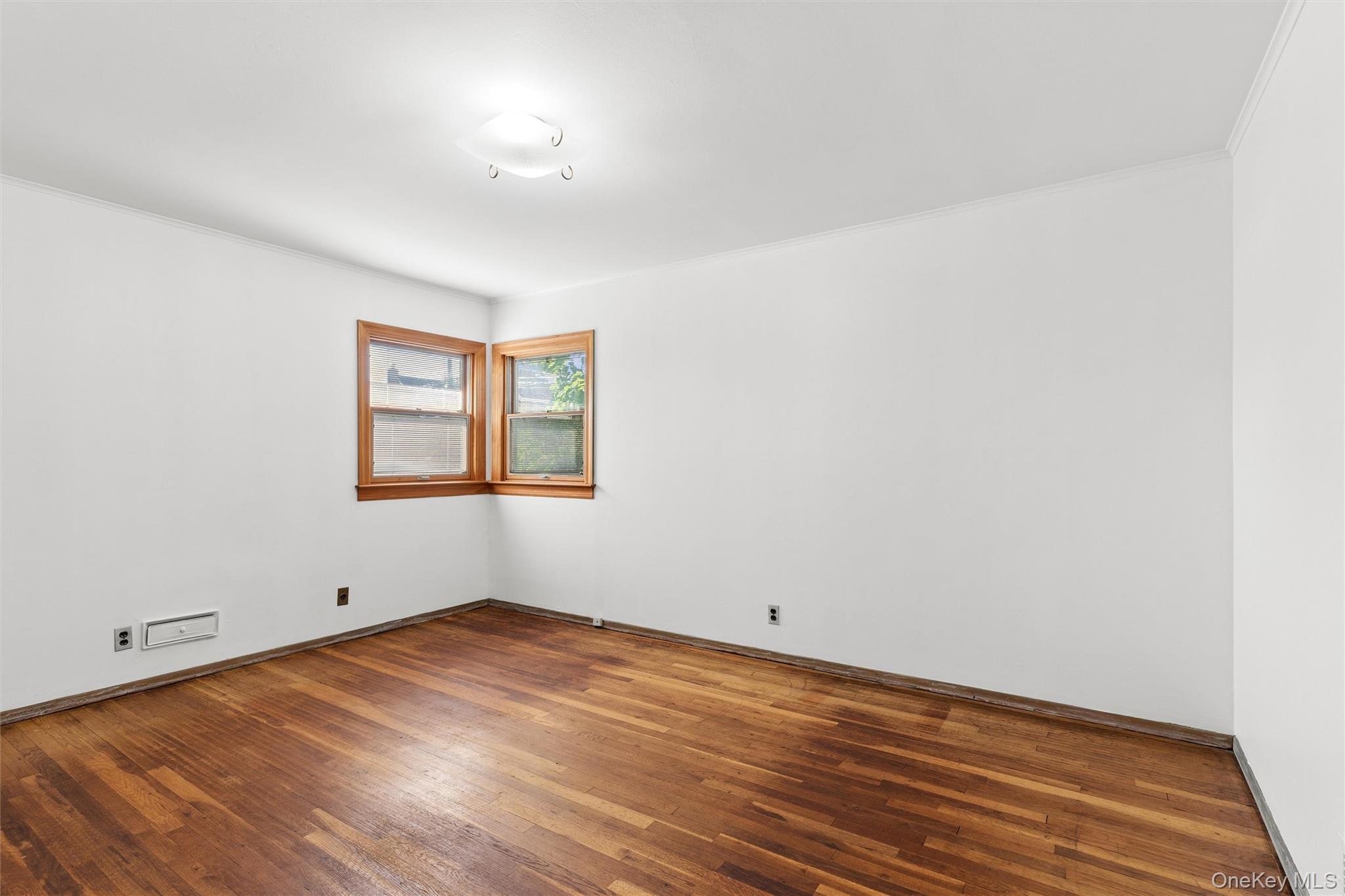 Single Family 24th  Queens, NY 11357, MLS-1001177-14
