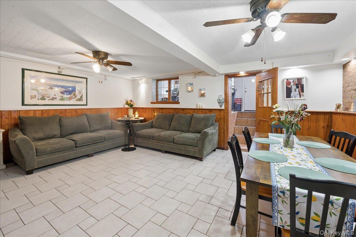 Single Family Lakewood Bronx, NY 10461, MLS-1001212-18