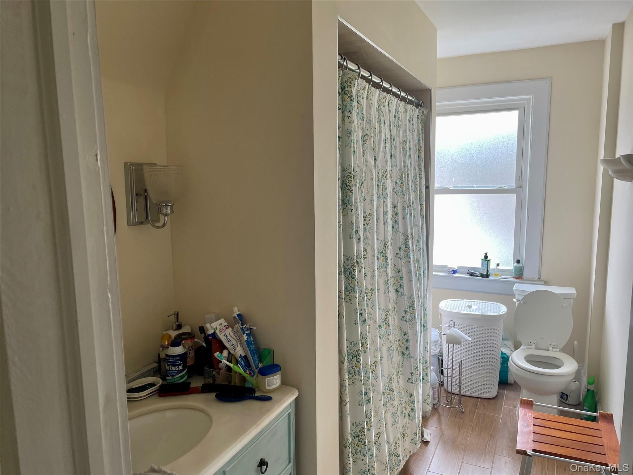 Single Family Fisher  Staten Island, NY 10307, MLS-1001236-9