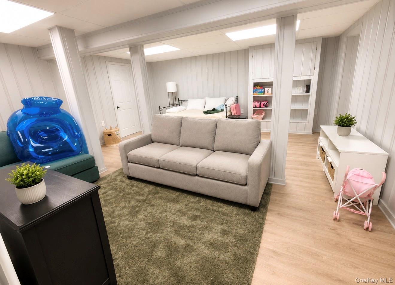 Single Family 75th Queens, NY 11385, MLS-1001239-19