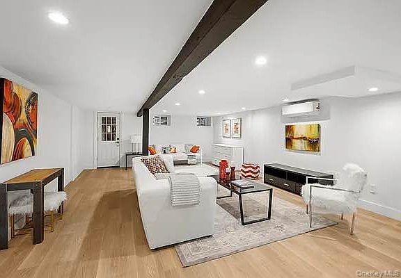 Single Family Beadel Street Brooklyn, NY 11222, MLS-1001309-7