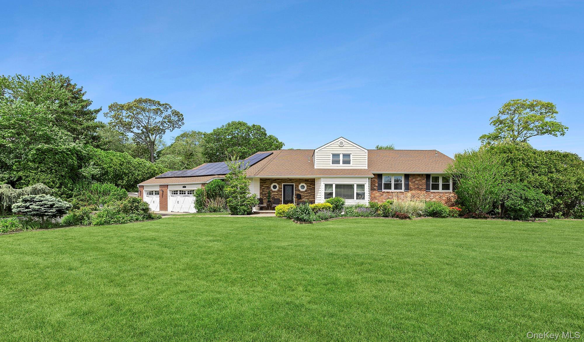 Single Family Dove Lane  Suffolk County, NY 11706, MLS-1001324-2
