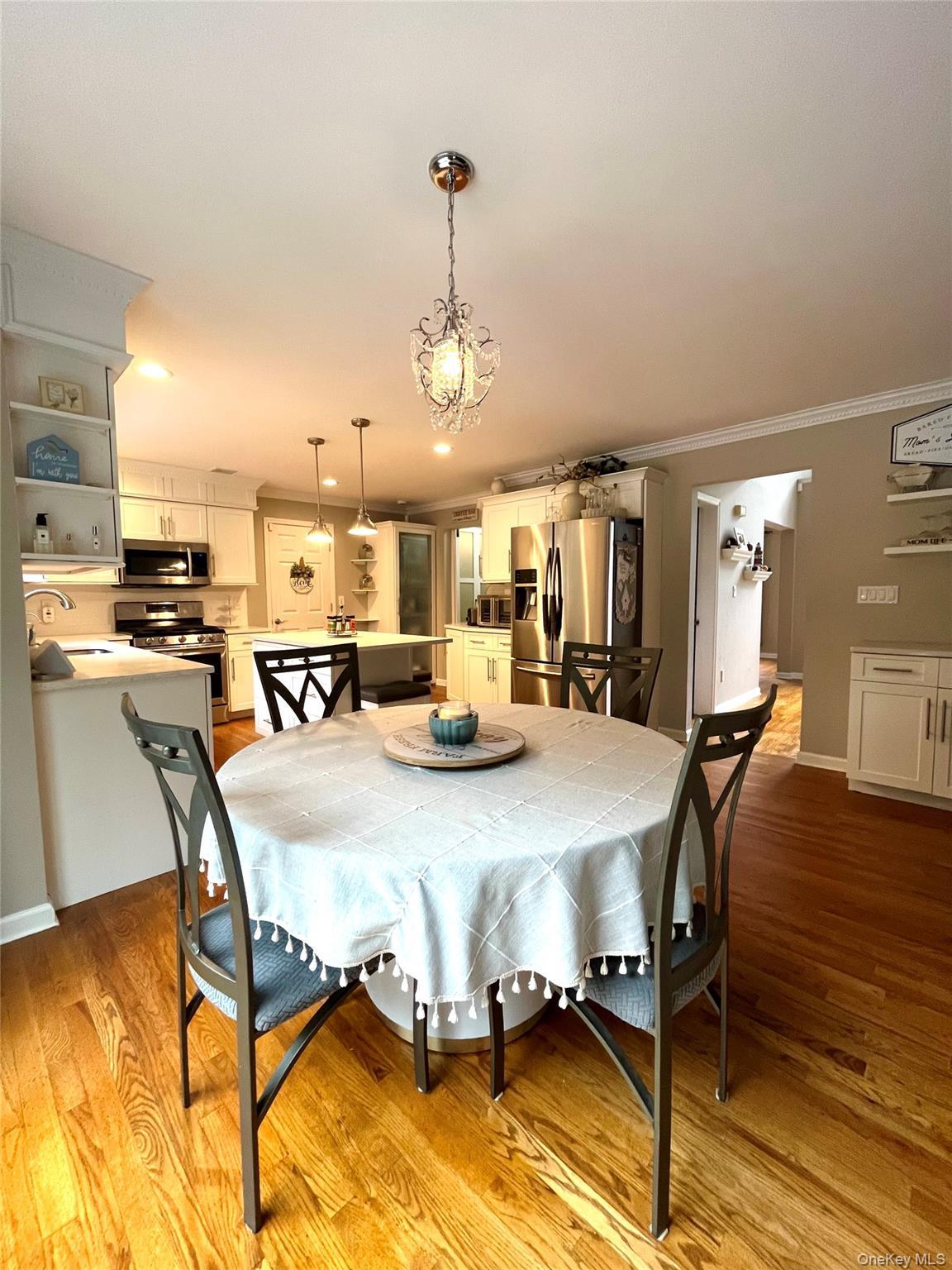 Single Family Silas Woods Road  Suffolk County, NY 11949, MLS-1001375-10