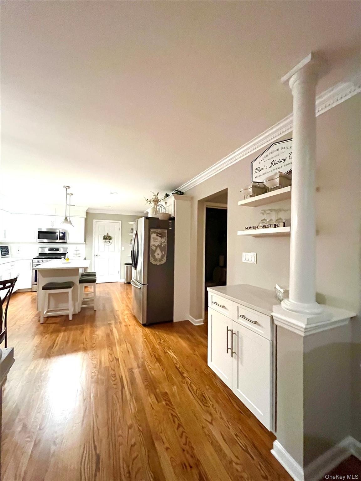 Single Family Silas Woods Road  Suffolk County, NY 11949, MLS-1001375-19
