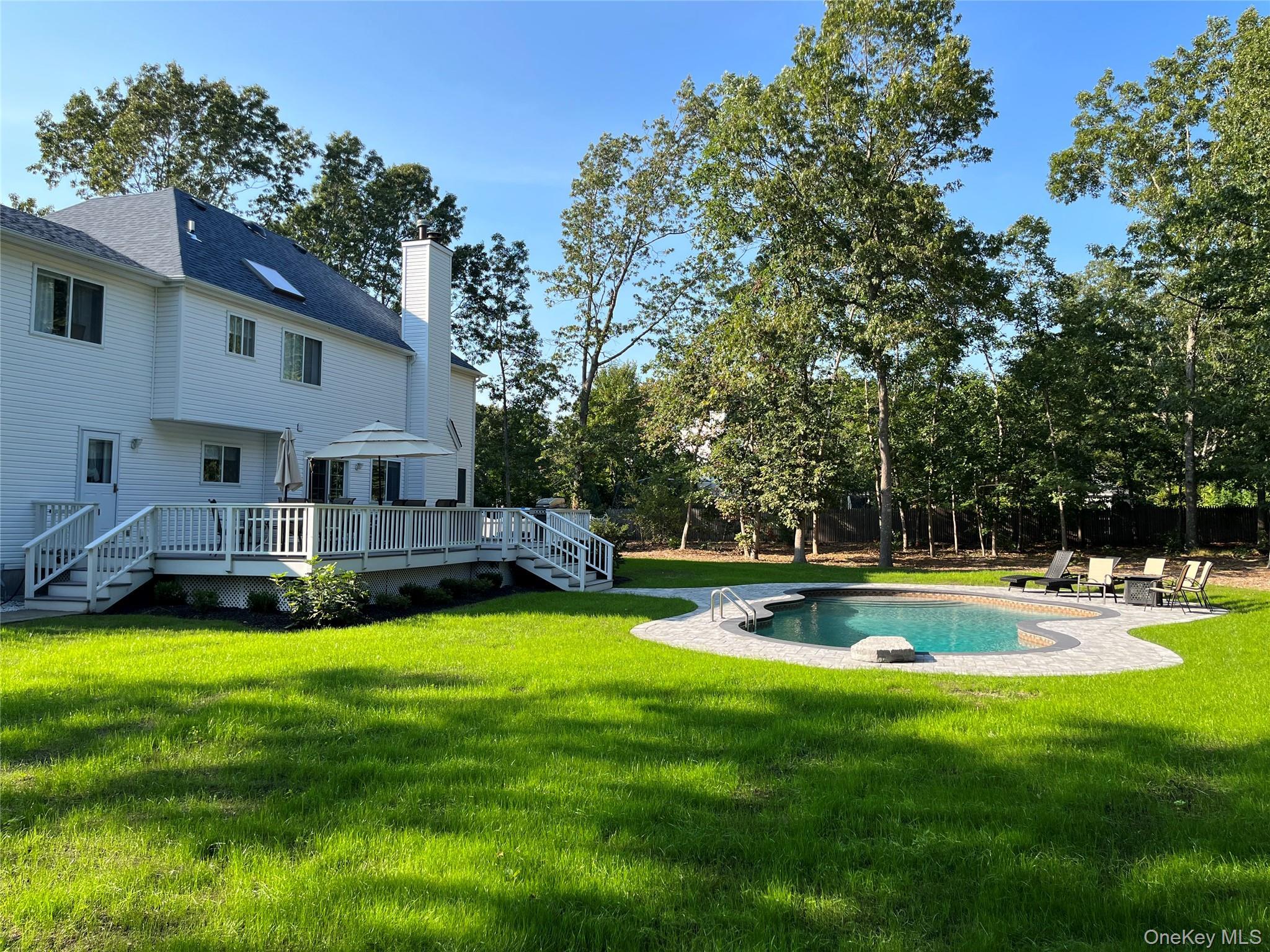 Single Family Silas Woods Road  Suffolk County, NY 11949, MLS-1001375-2