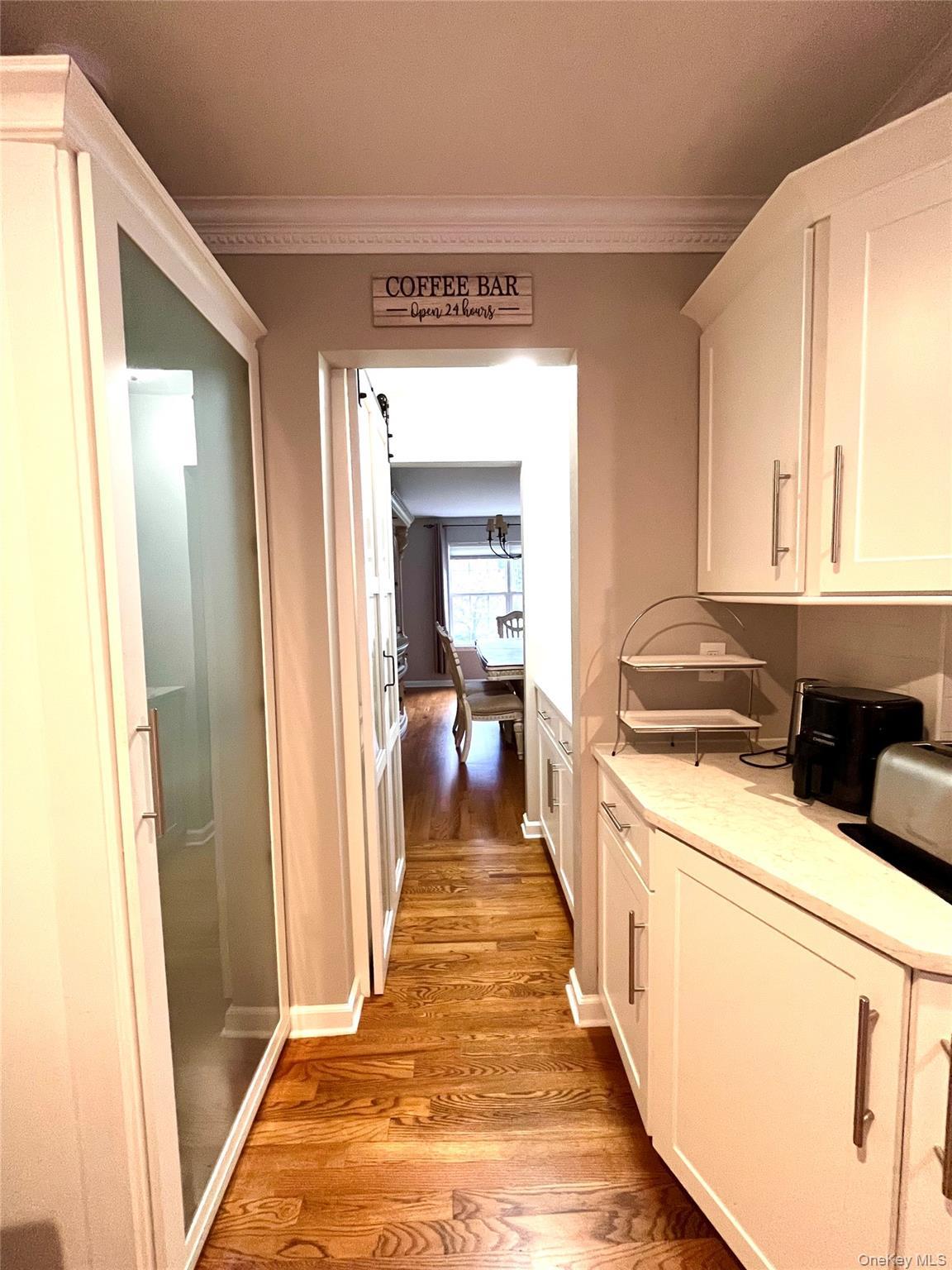 Single Family Silas Woods Road  Suffolk County, NY 11949, MLS-1001375-20
