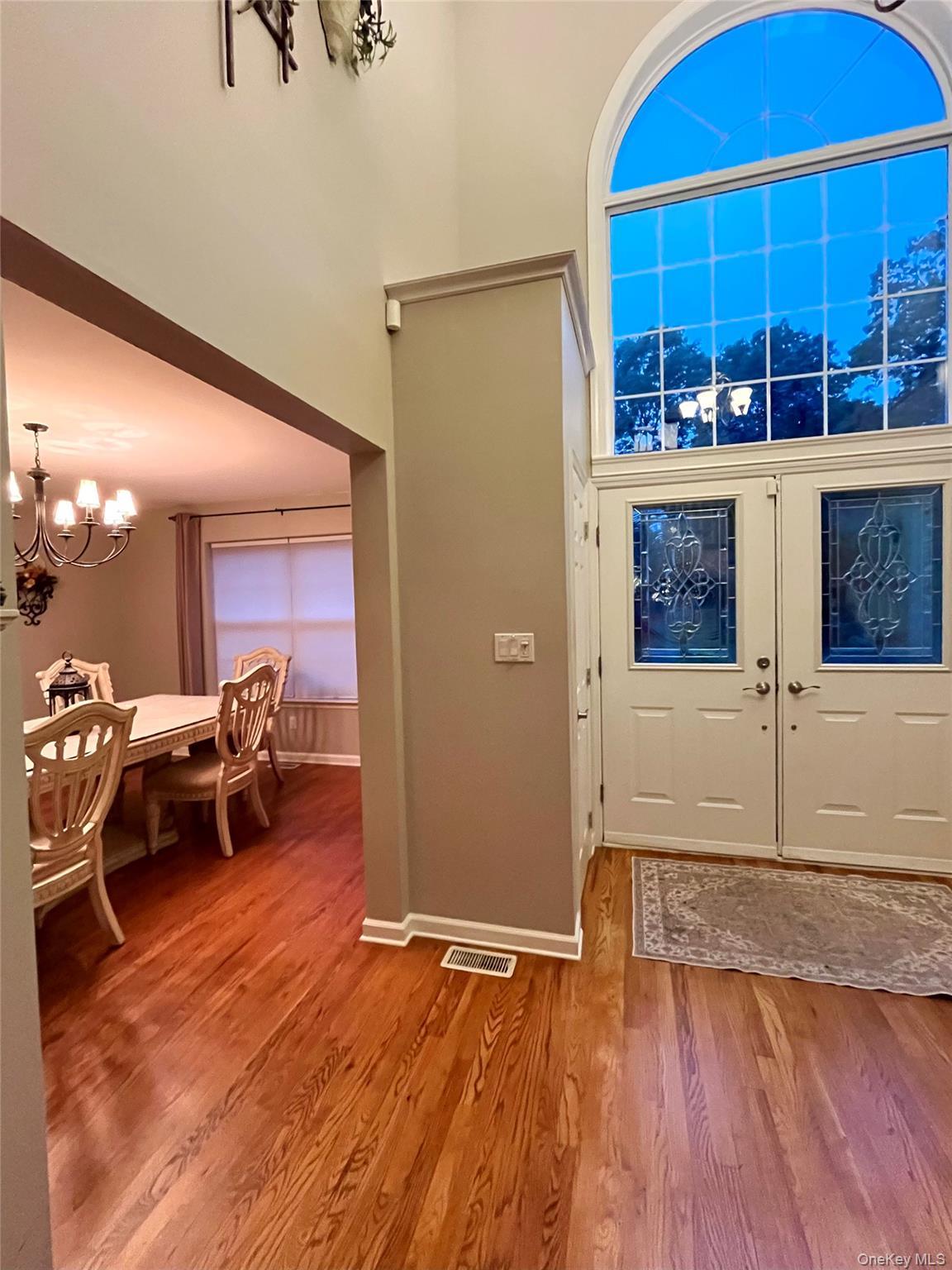 Single Family Silas Woods Road  Suffolk County, NY 11949, MLS-1001375-9