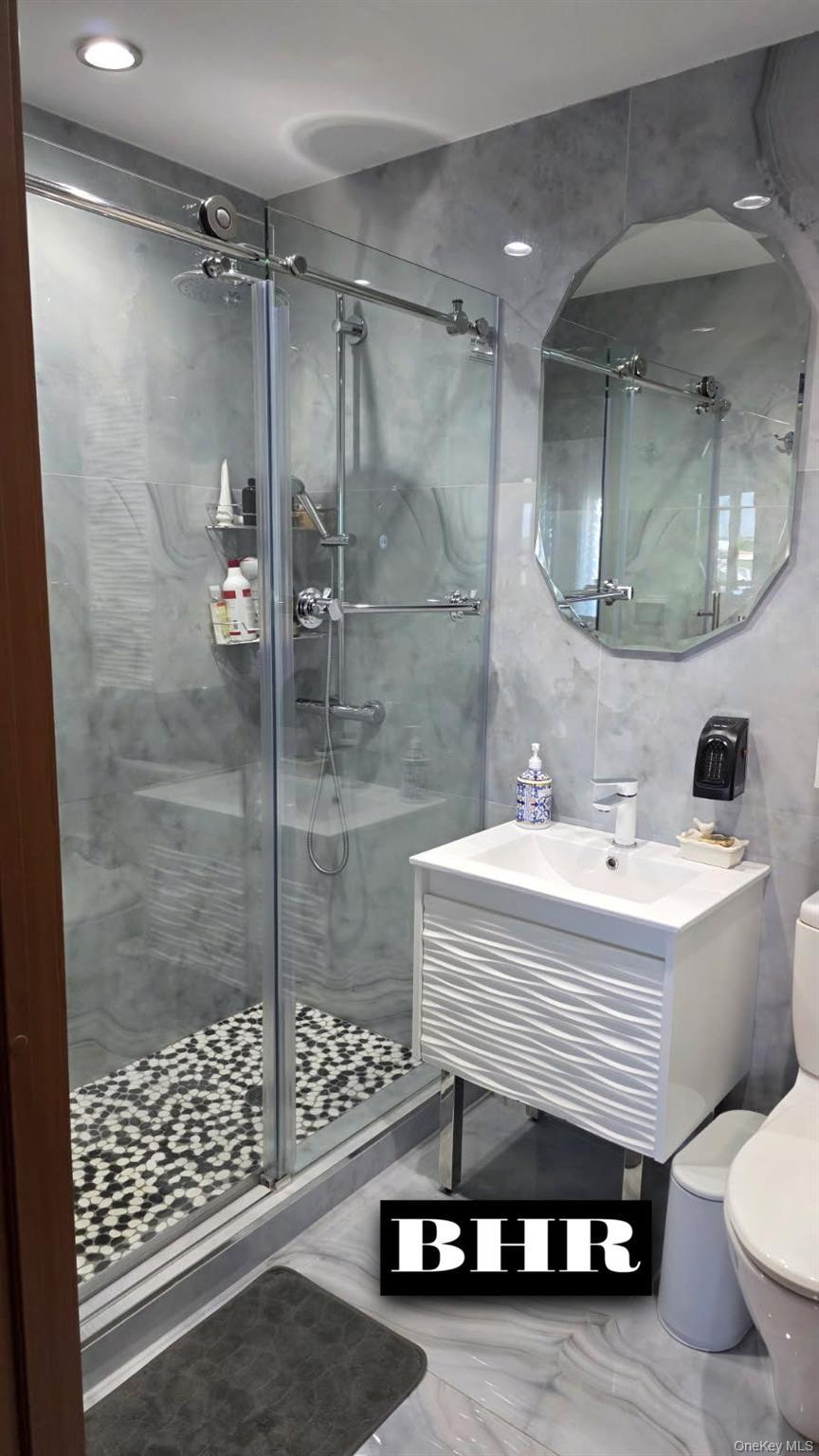 Condo W End Avenue Brooklyn, NY 11235, MLS-1001403-14