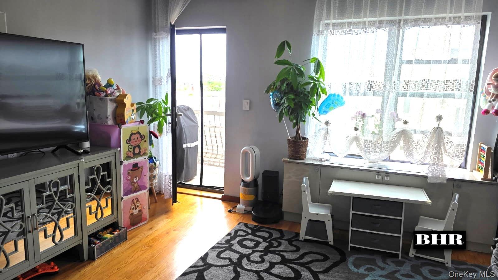 Condo W End Avenue Brooklyn, NY 11235, MLS-1001403-4