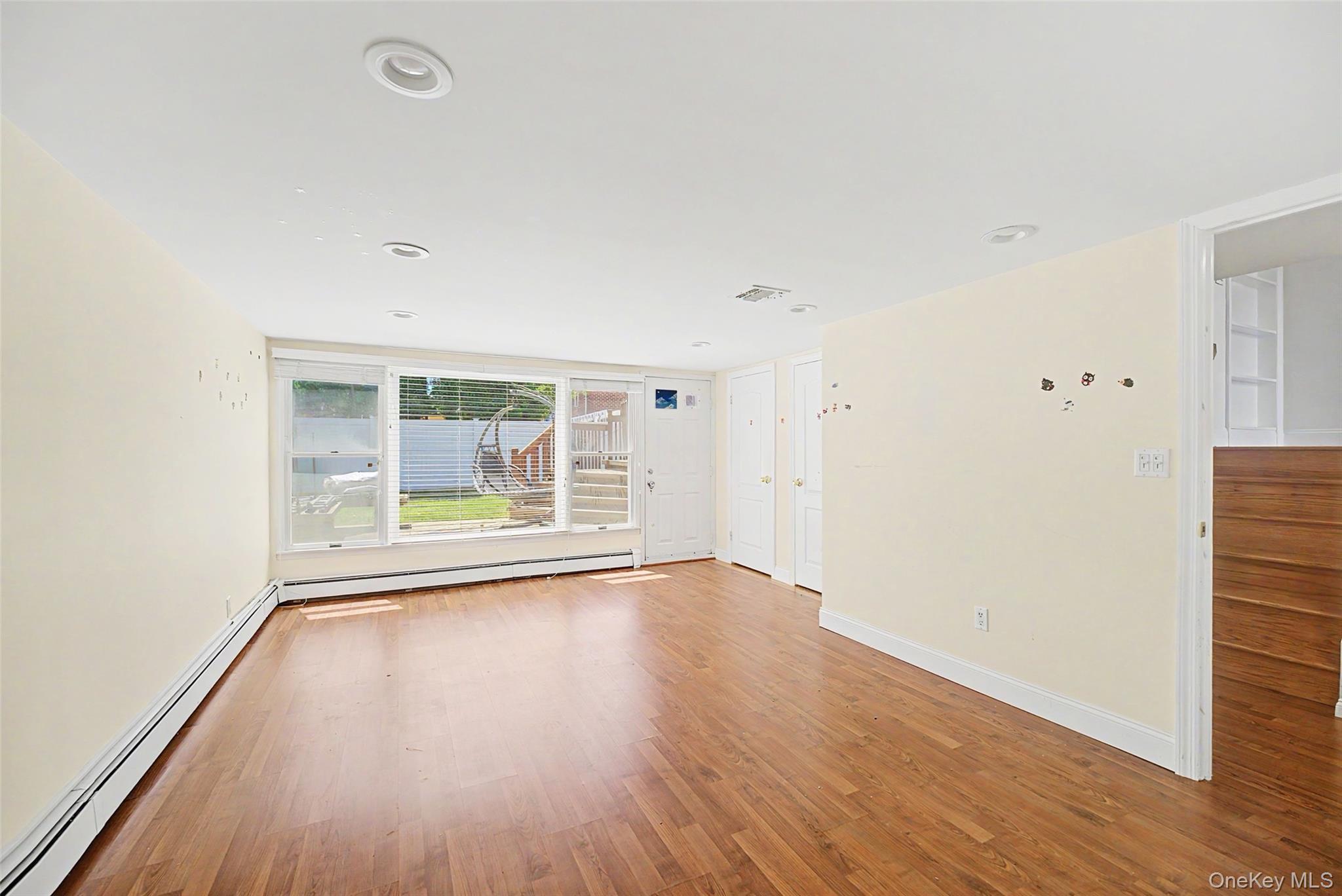 Single Family Hillvale Road Nassau County, NY 11791, MLS-1001415-5
