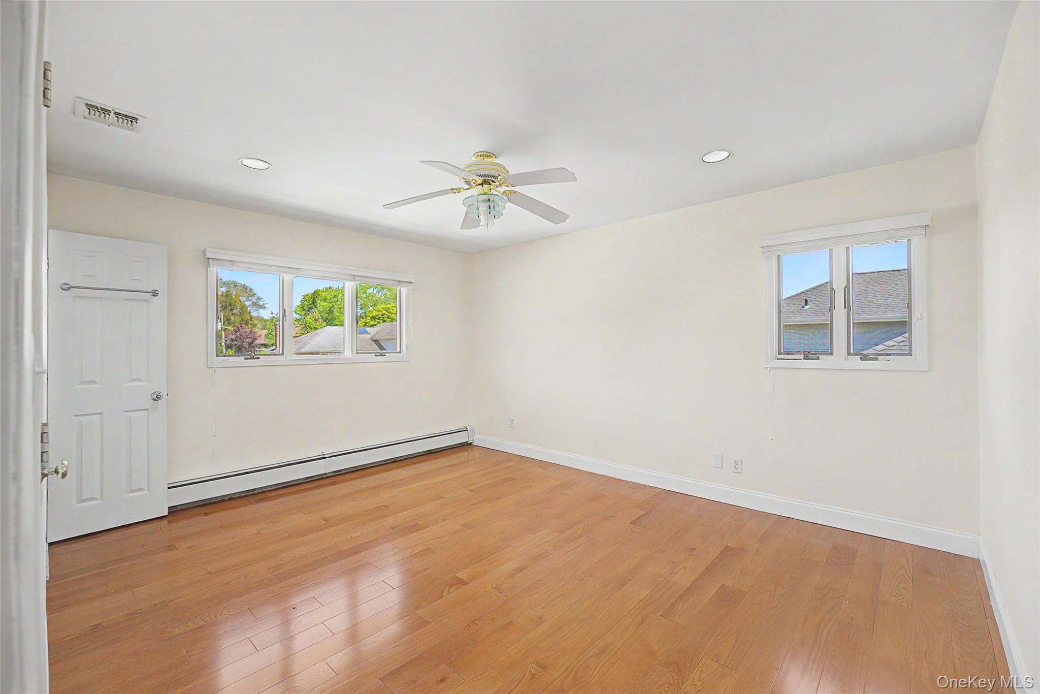 Single Family Hillvale Road Nassau County, NY 11791, MLS-1001415-9