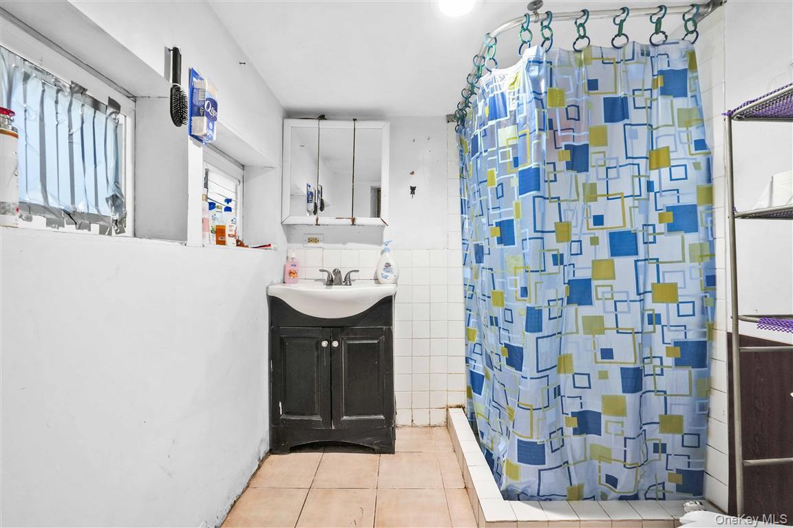 Single Family 120th Street  Queens, NY 11418, MLS-1001419-18
