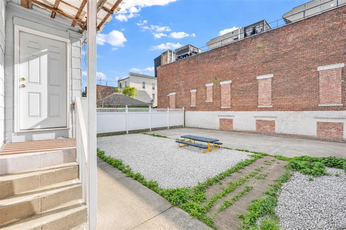 Single Family 120th Street  Queens, NY 11418, MLS-1001419-33