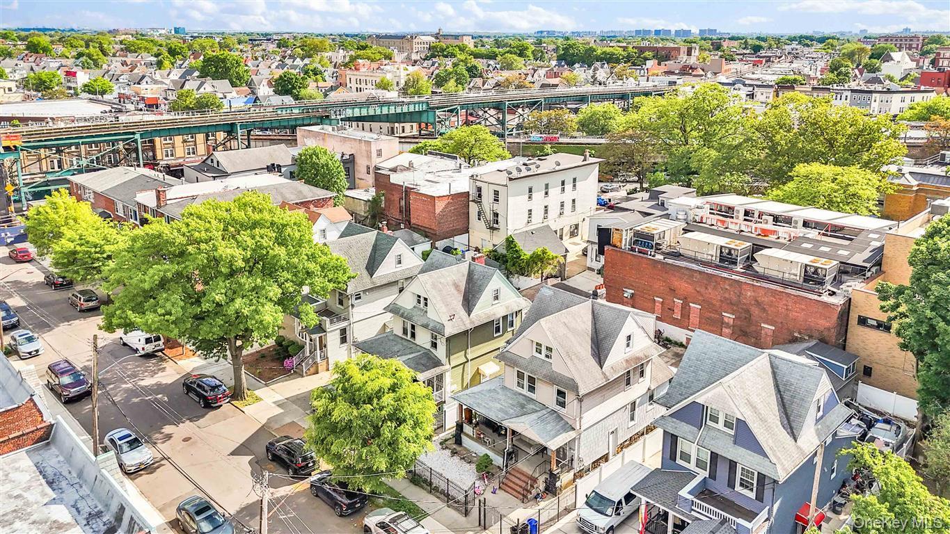 Single Family 120th Street  Queens, NY 11418, MLS-1001419-39